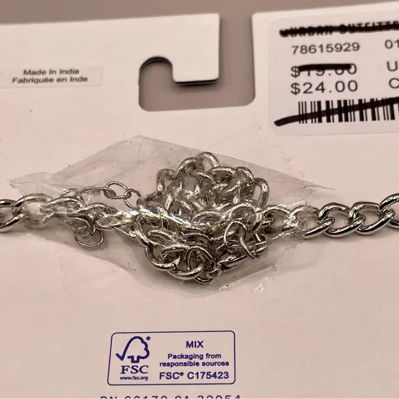 Urban Outfitters blue rhinestone heart charms choker necklace. Silver tone. NWT - Picture 4 of 4